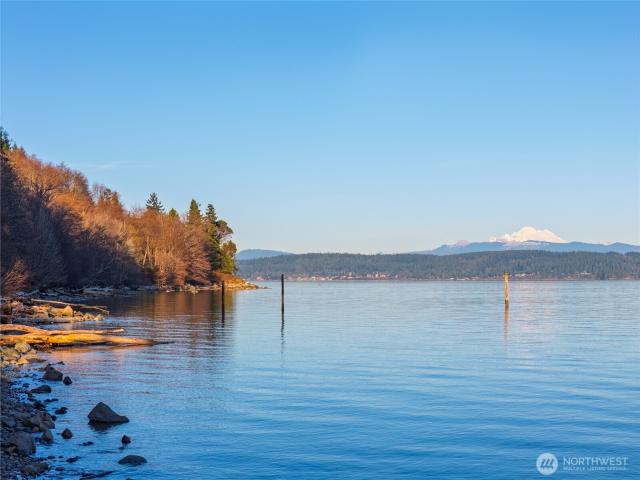 House for sale in Oak Harbor, Washington