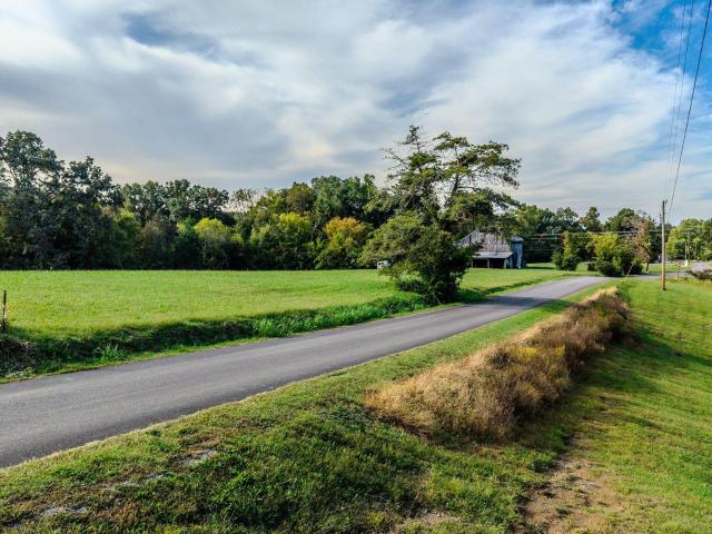 Land for sale in Dandridge, East Tennessee