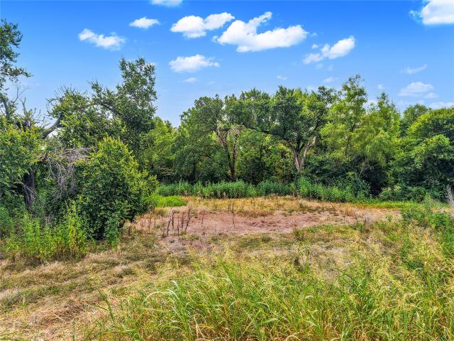 Land for sale in Hewitt, McLennan County