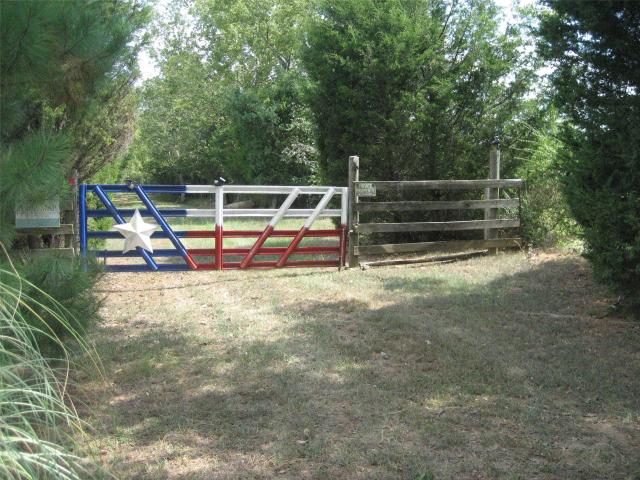 Land for sale in Crockett, Texas