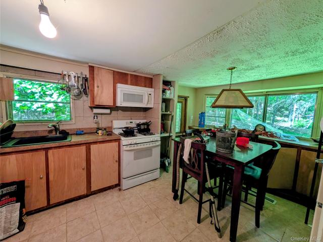 House for sale in Barryville, New York