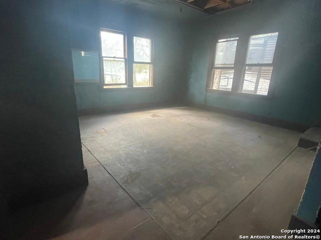 House for sale in Leakey, Texas