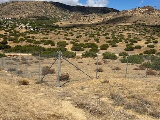 Land for sale in Palmdale, California