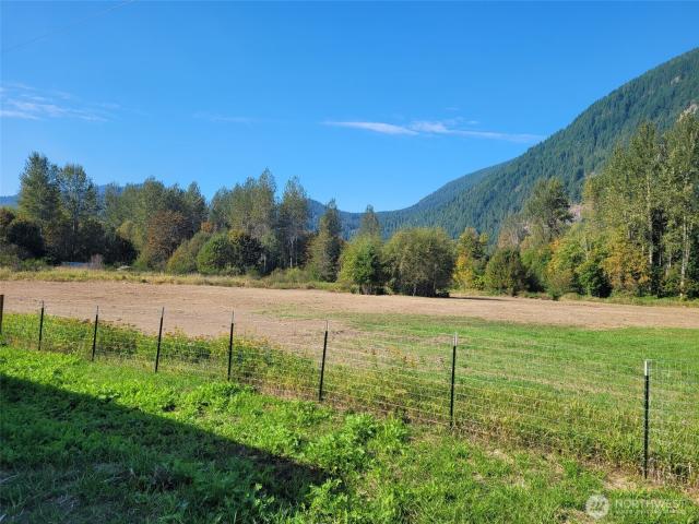 Land for sale in Glenoma, Washington