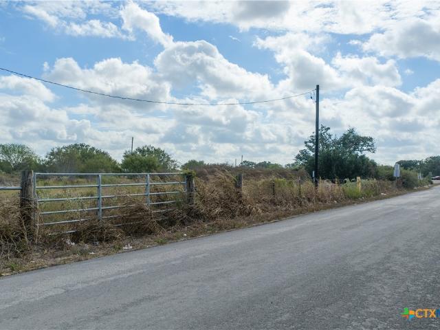 Land for sale in Hope, Yoakum