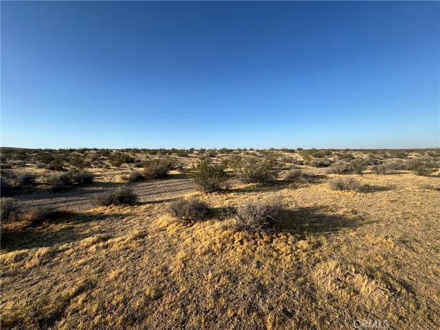 Land for sale in Helendale, California