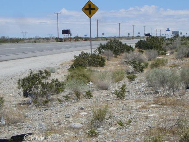 Land for sale in Pearblossom, California