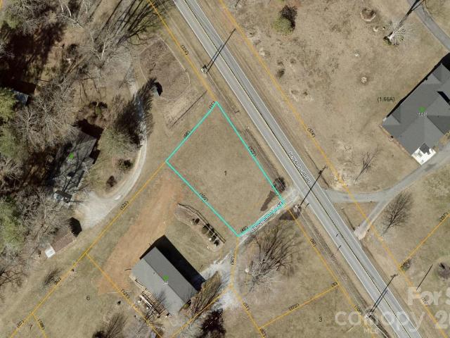 Land for sale in East Flat Rock, North Carolina