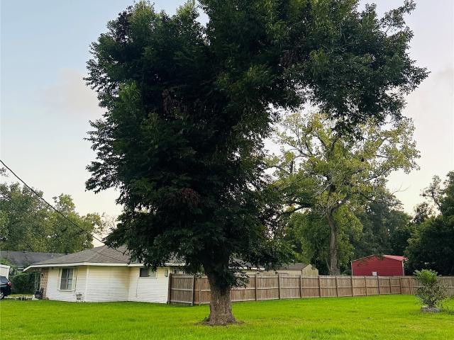Land for sale in Clute, Brazoria County
