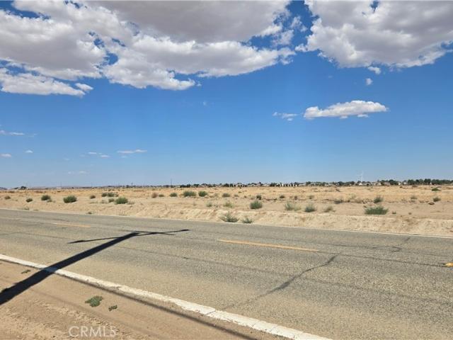 Land for sale in Lancaster, California