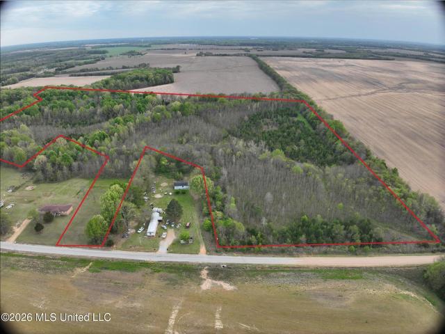 Land for sale in Aberdeen, Mississippi