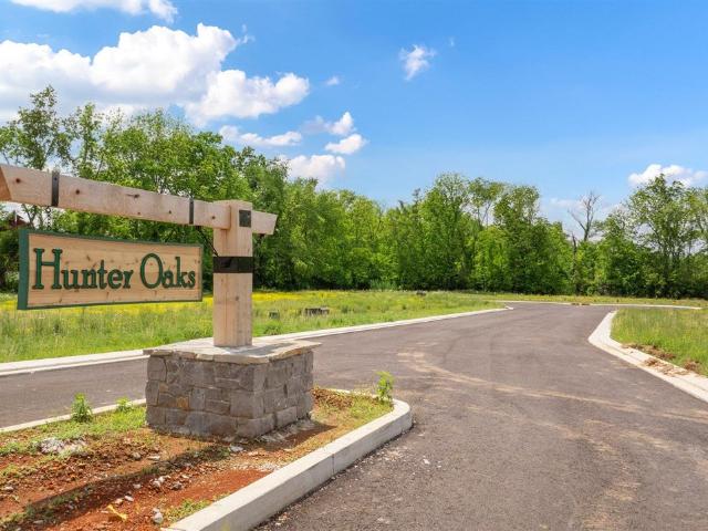 Land for sale in Simpson, Kentucky