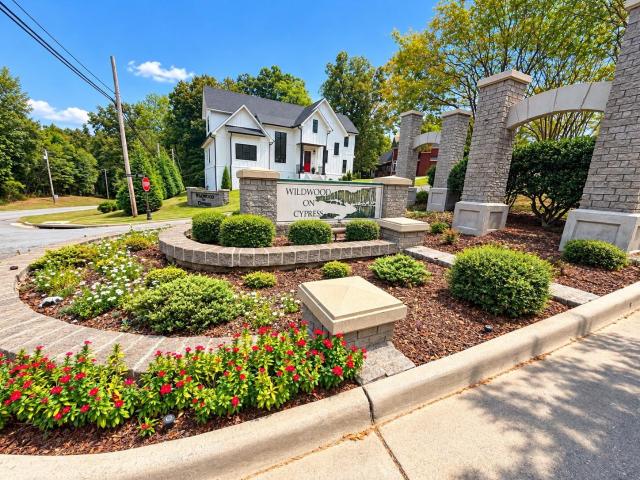 Land for sale in Wildwood on Cypress, Florence