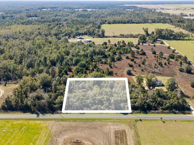 Property for sale in Bascom, Florida