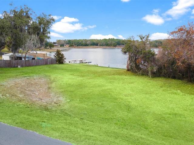 Land for sale in Umatilla, Florida