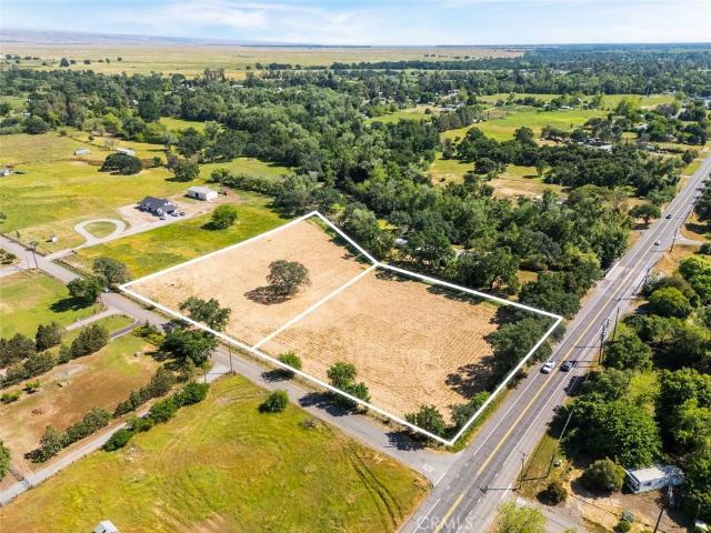 Land for sale in Los Molinos, California