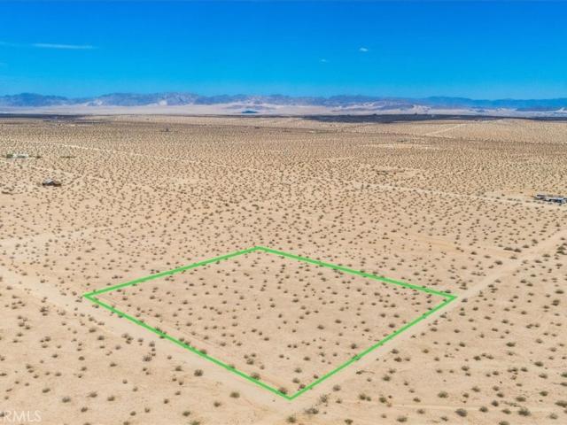Land for sale in Joshua Tree, California
