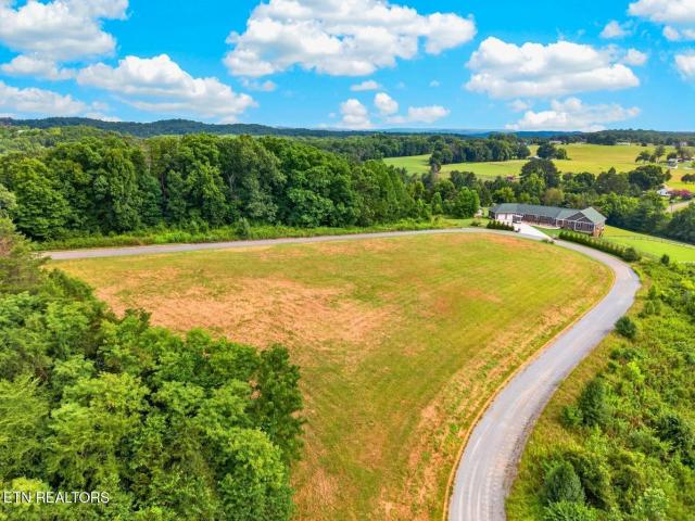 Land for sale in Woodland Creek, Dandridge