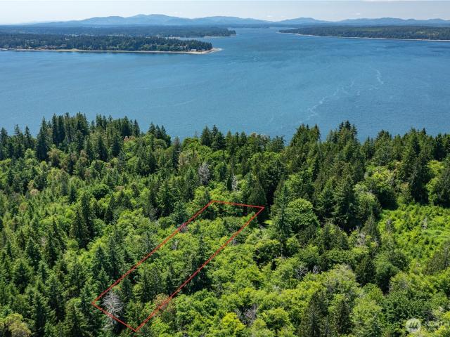 Land for sale in Longbranch
