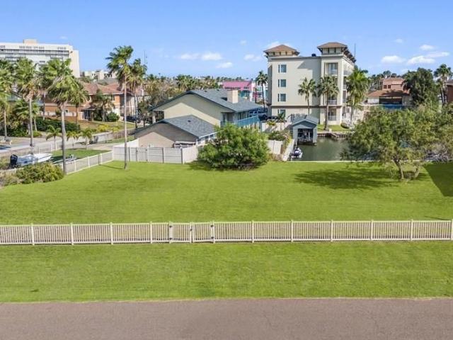 Property for sale in Cameron, Texas