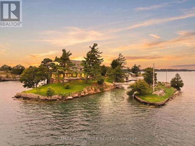 House for sale in Ontario