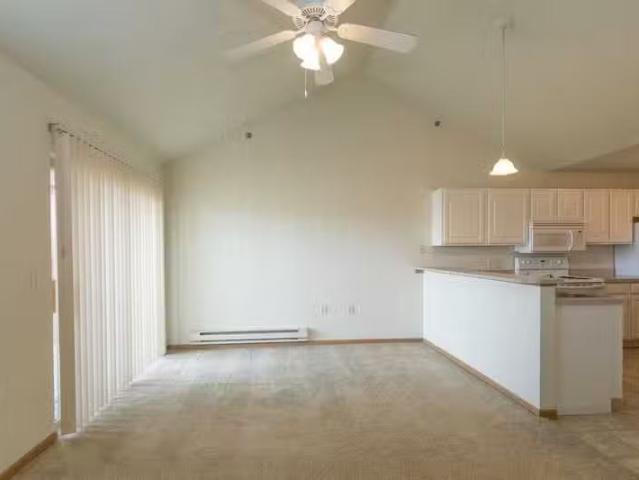 Condo for rent in Middleton