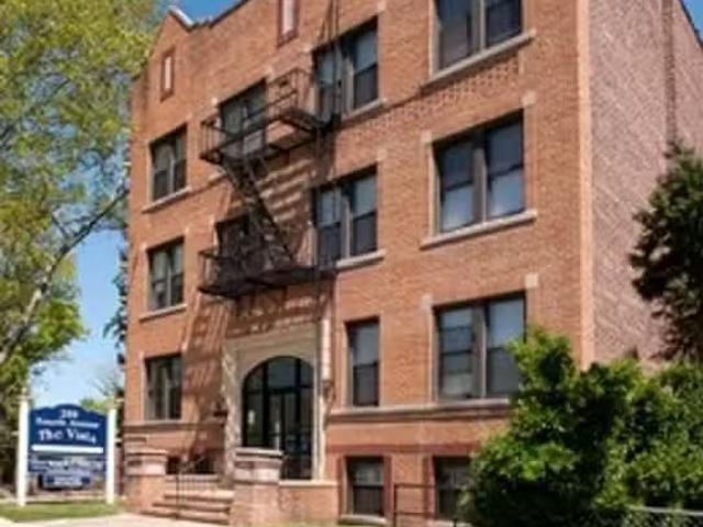 Condo for rent in East Orange