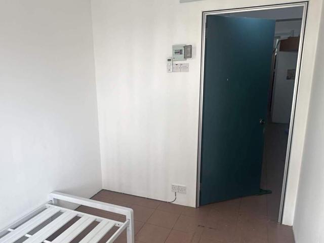 Room for rent in Seksyen 1, Petaling Jaya