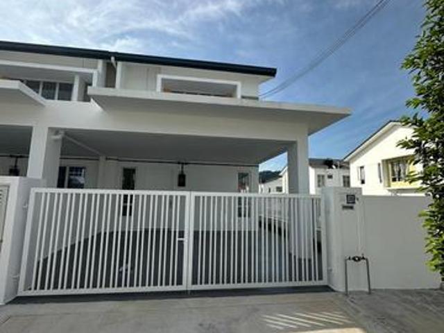Terraced House for sale in Sendayan Village, Negeri Sembilan