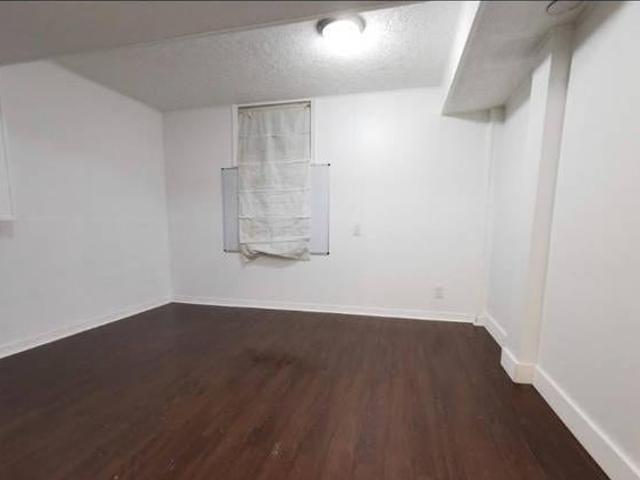 House for rent in Toronto