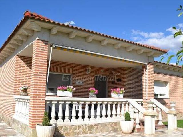Casa en alquiler en Olmedo