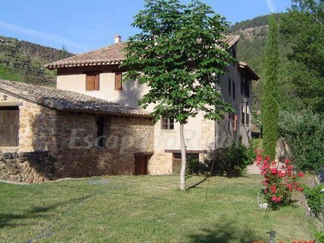 Casa en alquiler en Peñarroya de Tastavins / Pena-roja de Tastavins, Matarraña / Matarranya