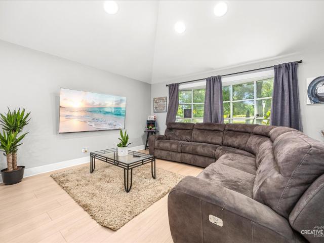 House for sale in West Chicago, Illinois
