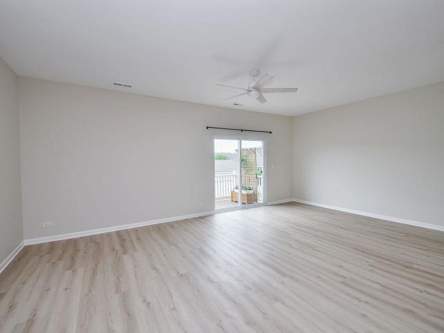 Townhouse for sale in Geneva, Illinois