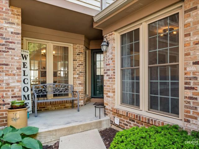Townhouse for sale in Winfield, Illinois