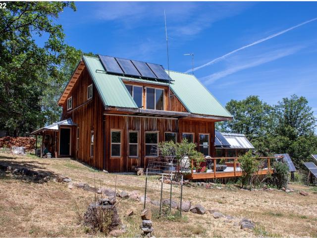 House for sale in Oregonia