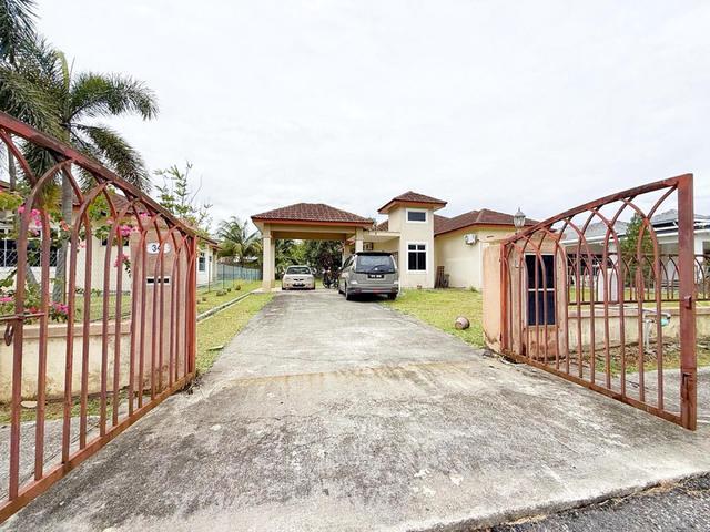 Bungalow for sale in Sendayan Village, Negeri Sembilan