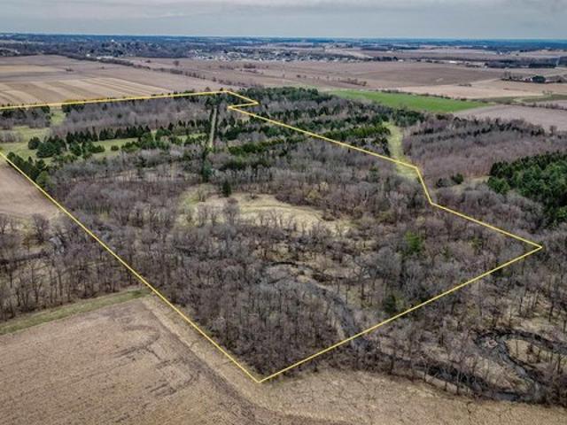 Land for sale in Linn, Iowa