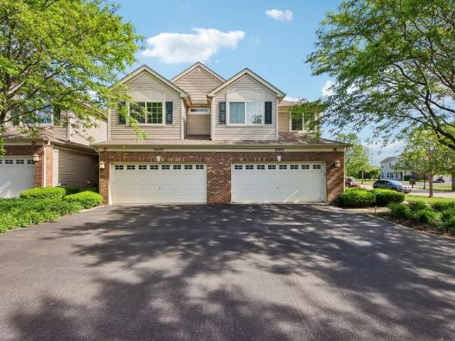Condo for sale in Mchenry, Illinois