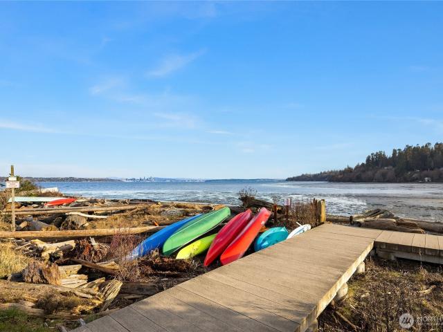 House for sale in Bainbridge Island, Washington