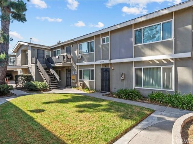 House for sale in Mission Hills, California