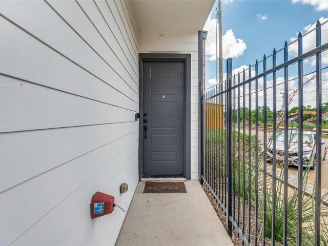 Townhouse for sale in Plano, Texas