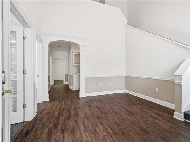 Commercial for sale in Alpharetta, Fulton County
