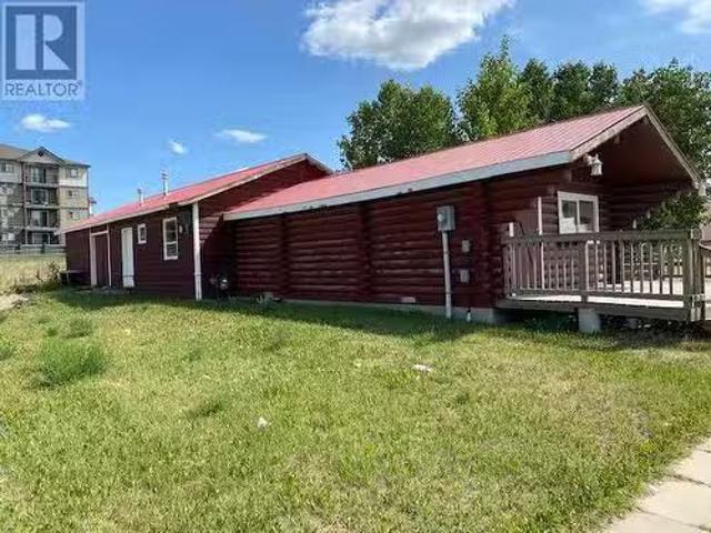 House for sale in Dawson Creek, British Columbia