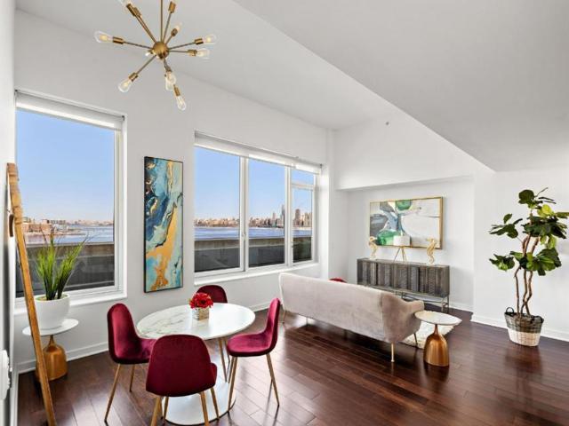 Condo for sale in Hudson, New Jersey