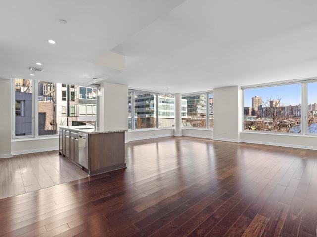 Condo for sale in Hudson, New Jersey
