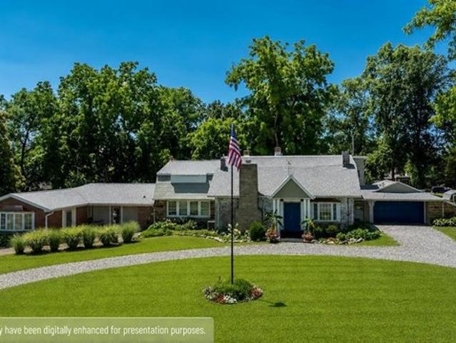 House for sale in New Athens, Illinois