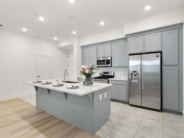 Condo for sale in Yolo, California