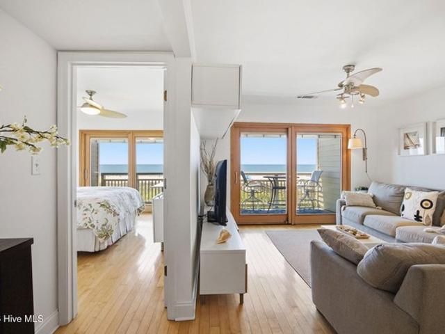 Condo for sale in Oak Island, North Carolina