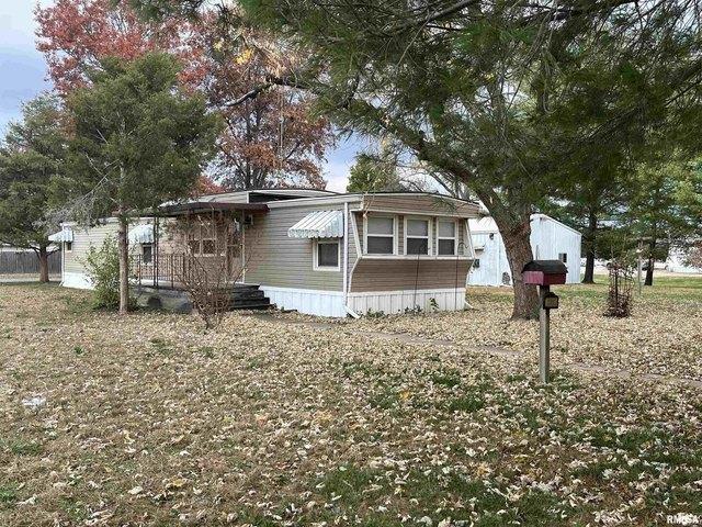 House for sale in Centralia, Illinois